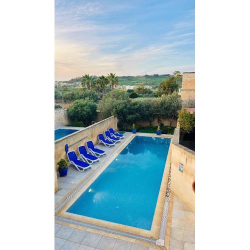 Kewkba Holiday Home