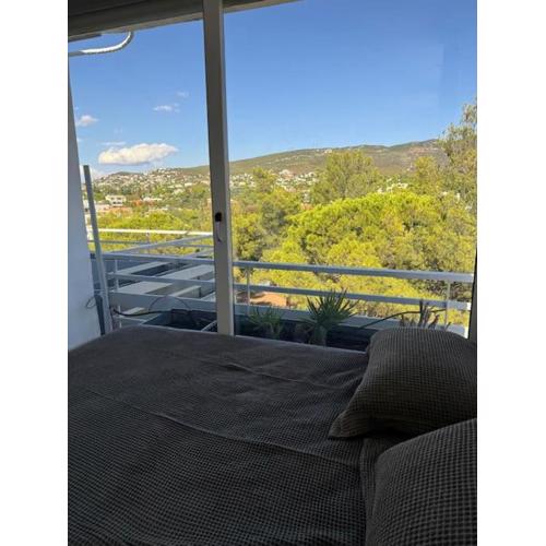 Kifisia Penthouse by Taurus
