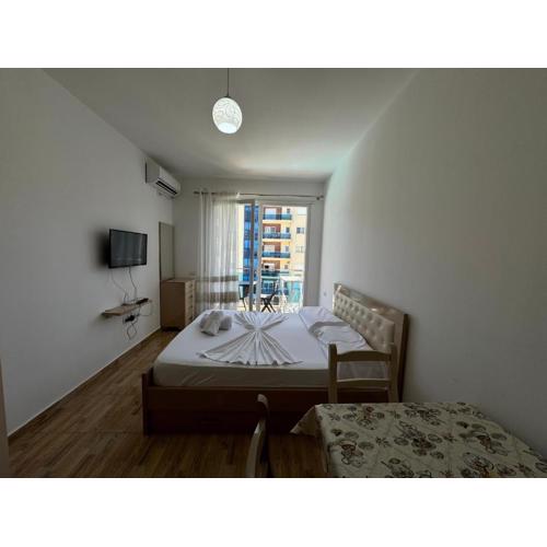 Kimza Small Apartment