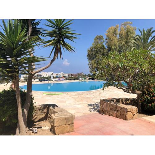 Kings Palace - fabulous pool-side 2 bed apartment