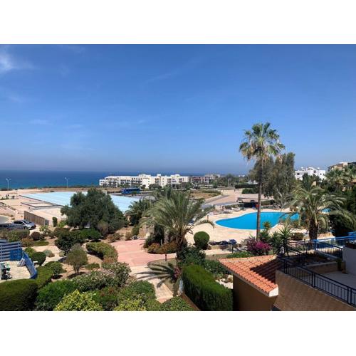 Kings Palace - stylish, modern 2 bed with sea views