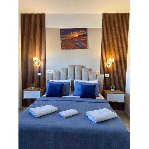 Kingsland Apartment Ksamil