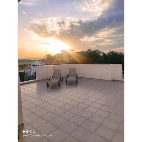 Kiti 2 bedroom Penthouse