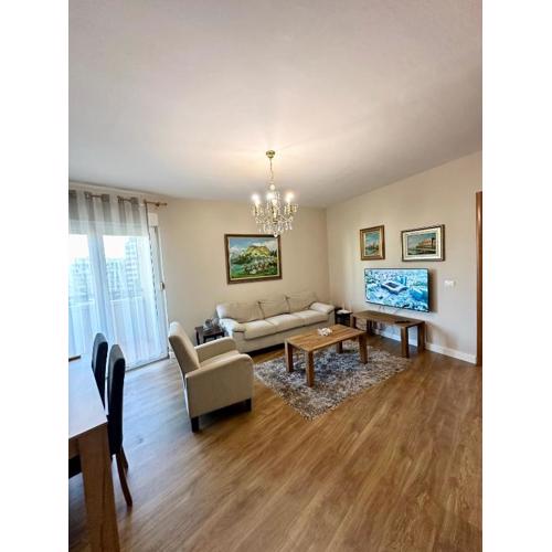 KK apartment Air Albania-centrally located