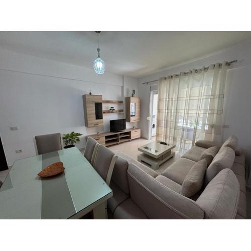 Kleo Apartment