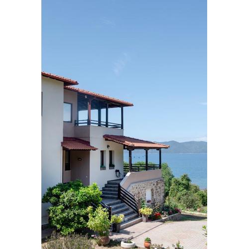 Klisouri Beach Villa