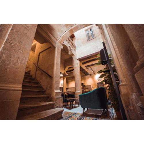 Knights 1500s Palazzino in Valletta - Seaview Rooftop lounge