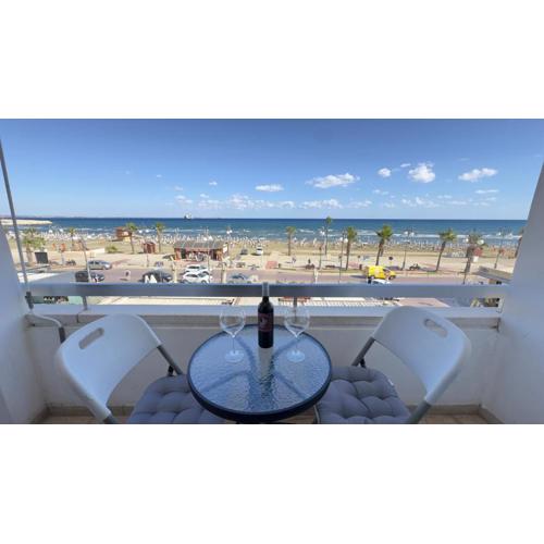 Kolonaki Seaview 1BDR Finikoudes