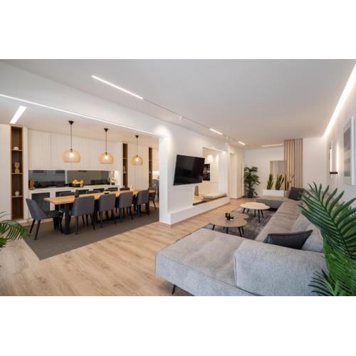Kolonaki Upscale 4 bedroom Luxury Apartment