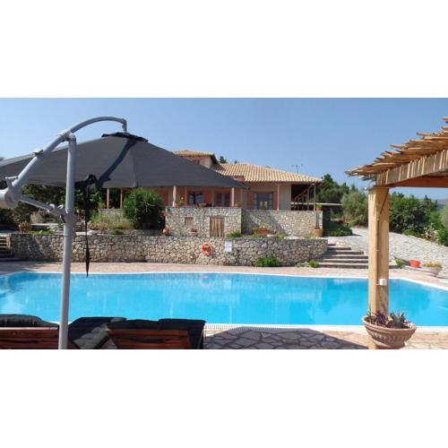 Kolonialvilla Am Alten Olivenhain Mit Swimmingpool