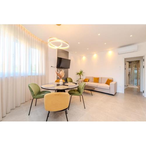 Kolovare Luxury Apartment