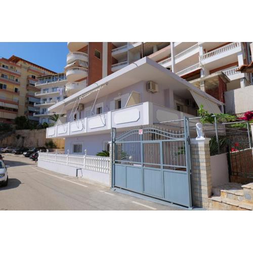 Kosta Apartments