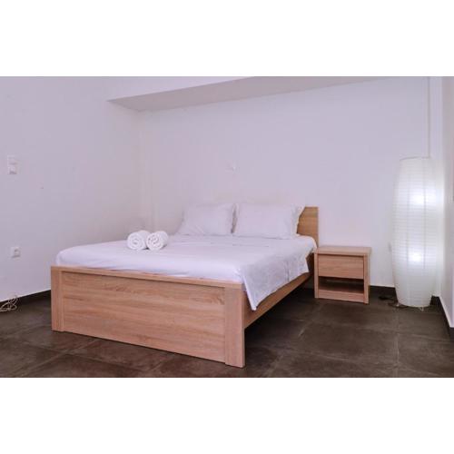 Koukaki, a minimal studio