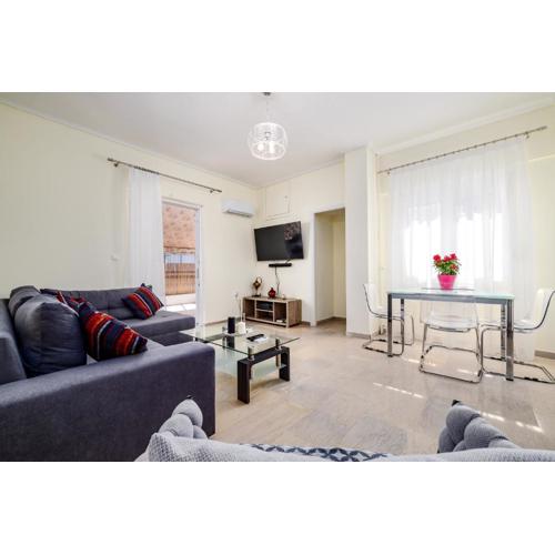 Koukaki Apartment