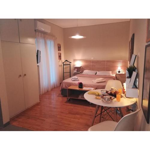Koukaki ideal studio for 2