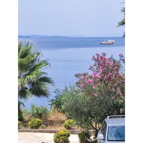 KOZY VIEW Apartment SARANDA