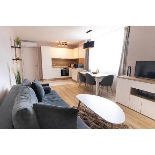 Krisia by RV Apartments - FREE PARKING