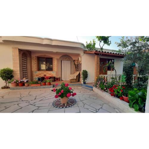 Kristel Holiday Home