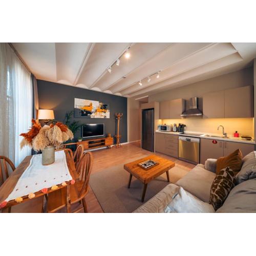 Kuledibi Suites, Historical 2-bedroom apartment No-5