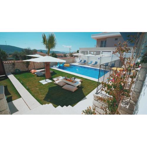 Kybele Alaçatı