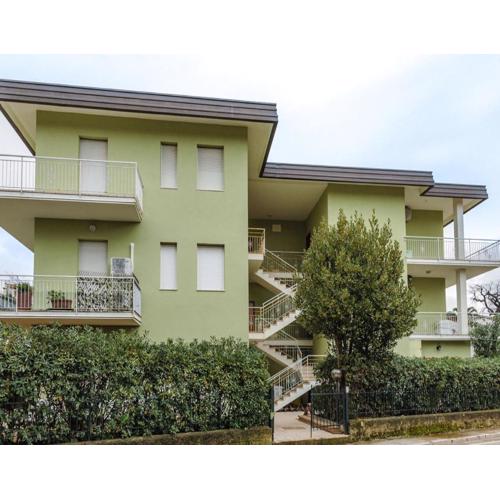 L02 - appartamento con terrazzo e posto auto