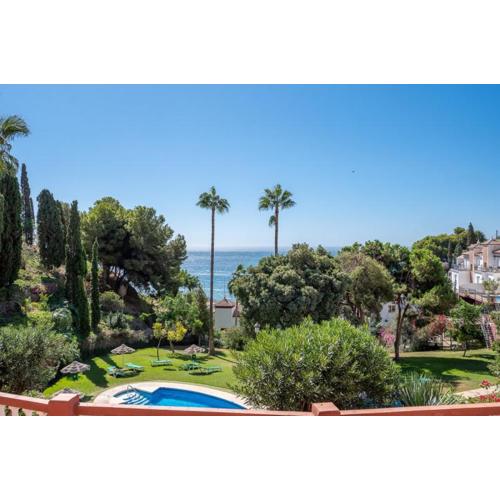 La Amapola, A little oasis with sea view, 200 meters from the beach.