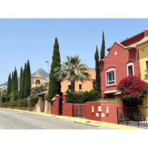 La Brisa Townhouse Golden Mile