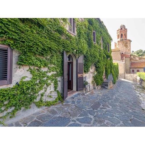 La Casina di Rosi vivere nellantico borgo