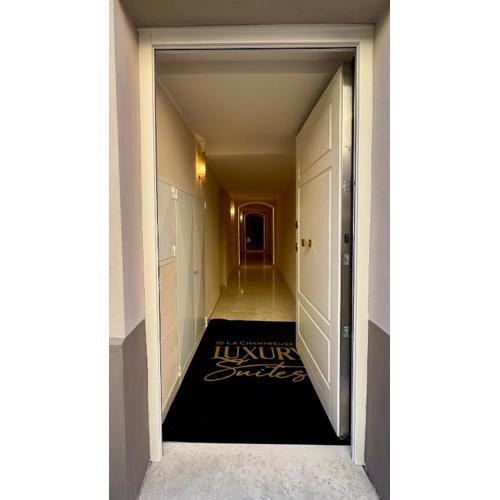 La CHARTREUSE Luxury Suites