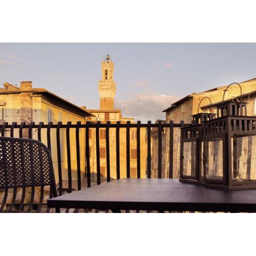 LA COSTARELLA - Central with Cozy Terrace