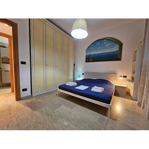 La Finestra Sul Porto by Holiday World