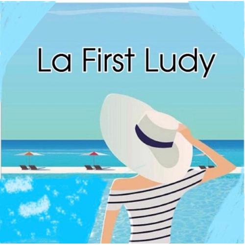 La First Ludy
