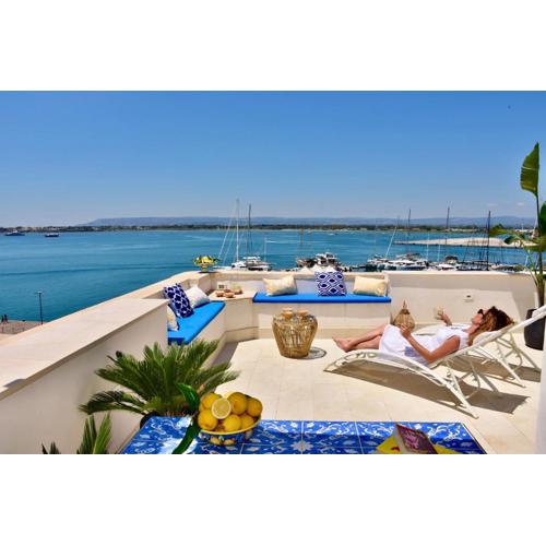 La Gorgone Ortigia Suites