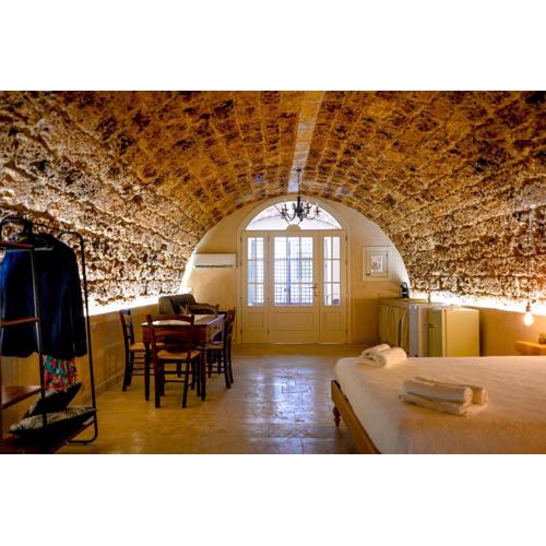 LA GROTTA, luxury suite & Spa
