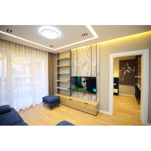 LA LA Marina Wave Suites