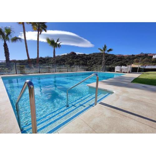 La Mairena - Chic Getaway with Sea & Mountain views, Spa and Sports