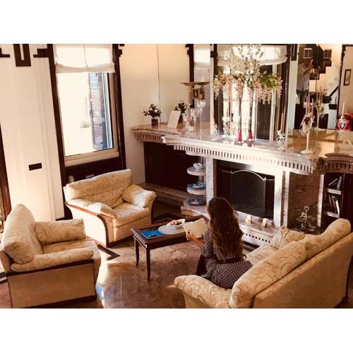 La Maison Royale Bed & Breakfast