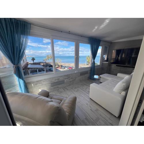La Mata apartment on the first line of the sea