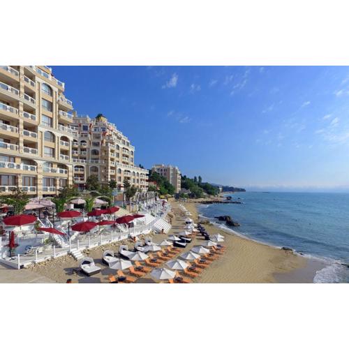 La Mer Penthouse