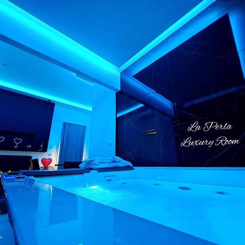 La Perla Luxury Room