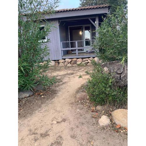 La Petite Maison dans le Maquis