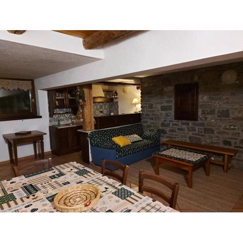 La Taverna Alloggio ad uso turistico - VDA -Sarre - CIR- 0073