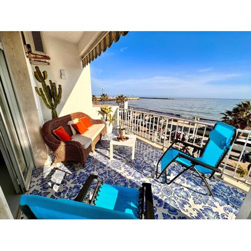 La terrazza sul mare