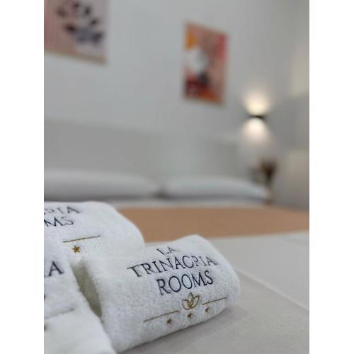 La Trinacria Rooms