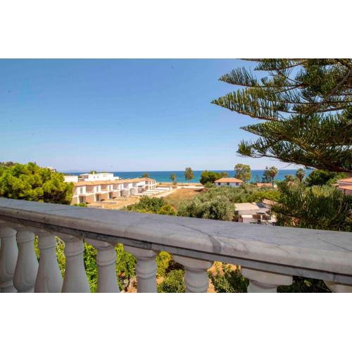 Laconian Collection #Mavrovouni By the Sea#