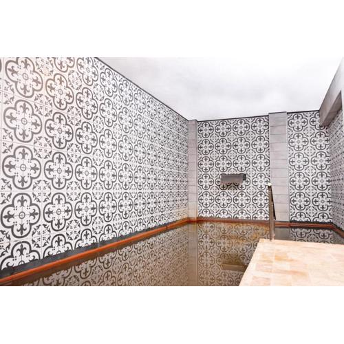 Ladik Hotel