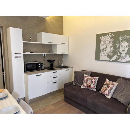 Lady F Apartment