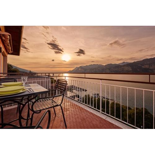 Lake View Luca Apartment