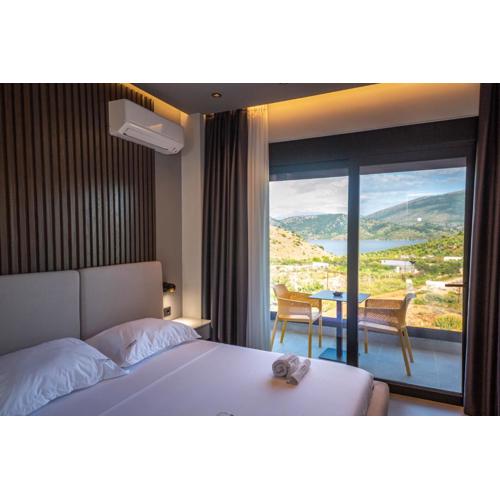 Lake View Rooms Ksamil