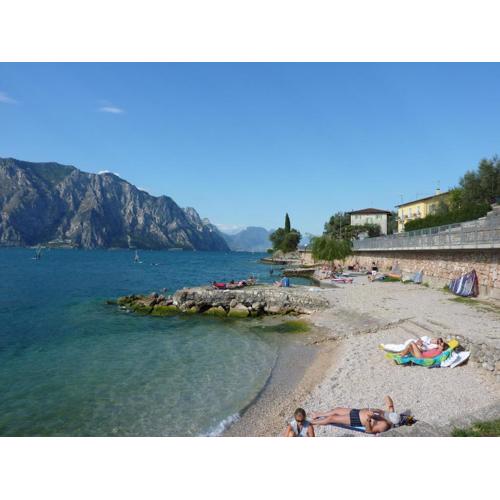 Lake View Tonini Apartments